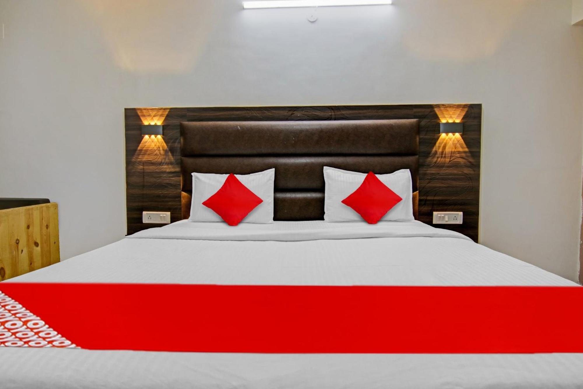 Hotel O Alfa Manāli エクステリア 写真