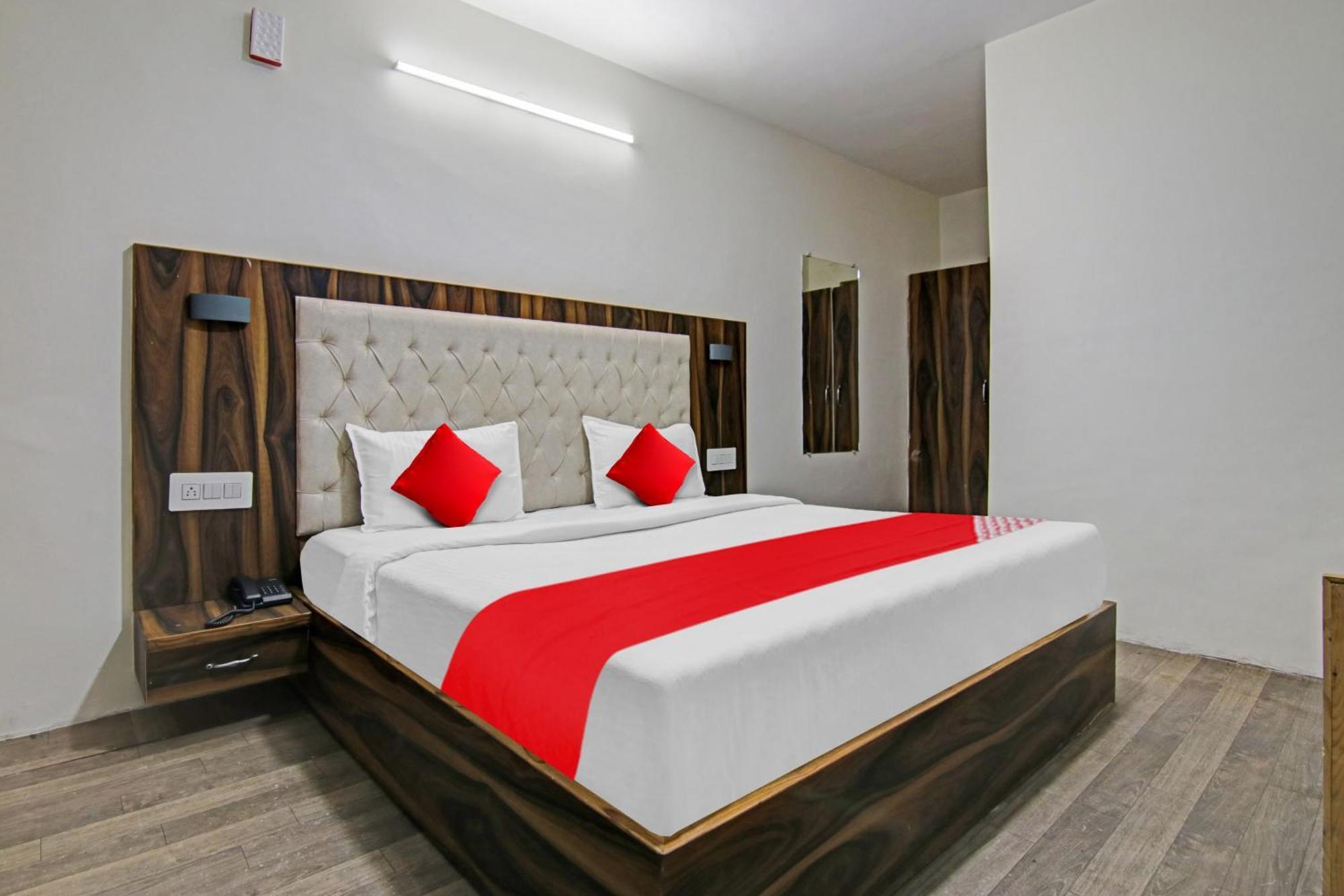 Hotel O Alfa Manāli エクステリア 写真